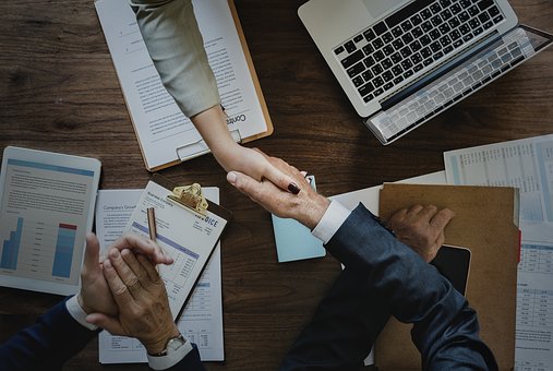 福利plus為企業定制年節禮包助力企業HR解決元旦、春節等年節福利_福利小百科