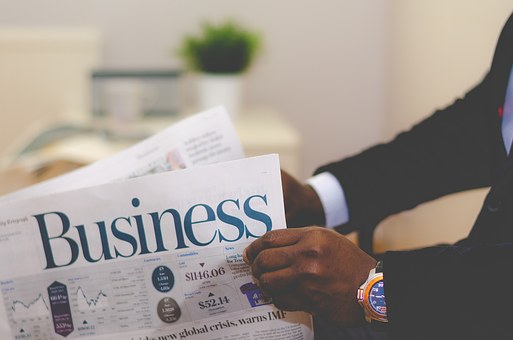 薪酬管理體系中的各項活動時,企業應秉承激勵性原則？